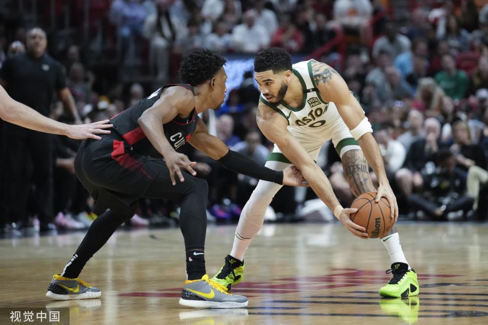 执教风格偏 执教风格偏