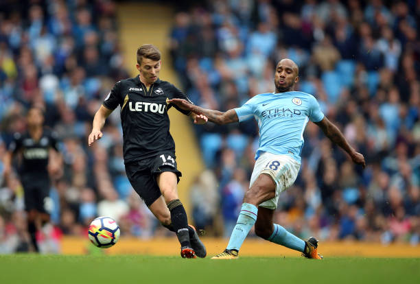 强大的防守 强大的防守